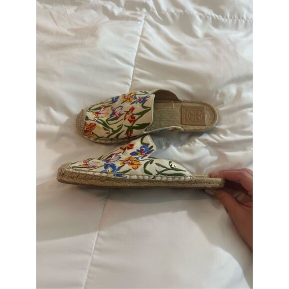 Tory Burch Women's Embroidered Floral Round Toe Mules Multicolor Size 6 - Picture 2 of 12